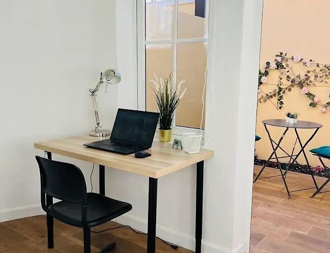 Ocean View Apartament *